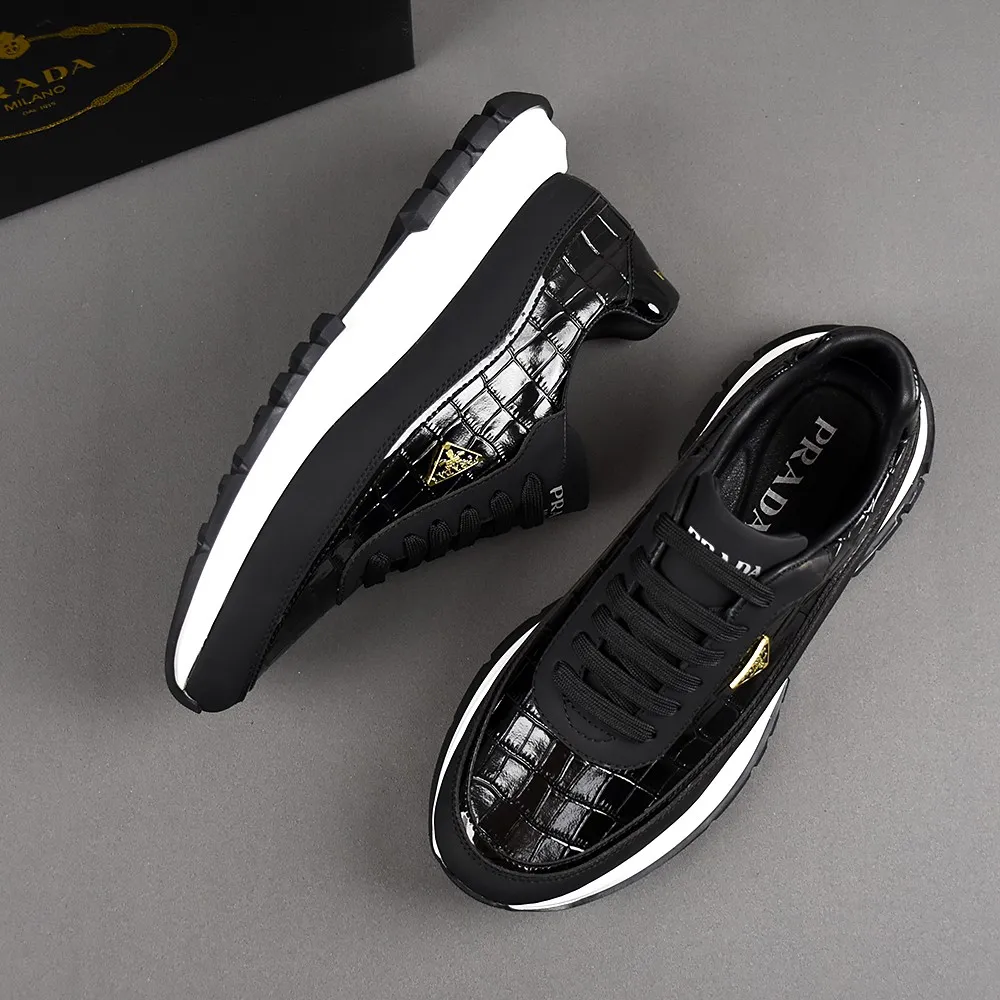 PP440👟👟👟[PRADA-Prada] boutique series. The upper is made of first-layer cowhide, sheepskin lining, and an ultra-light soft elastic PU outsole. Men's size 38-44 (45 custom-made) (just choose according to your usual wearing size).